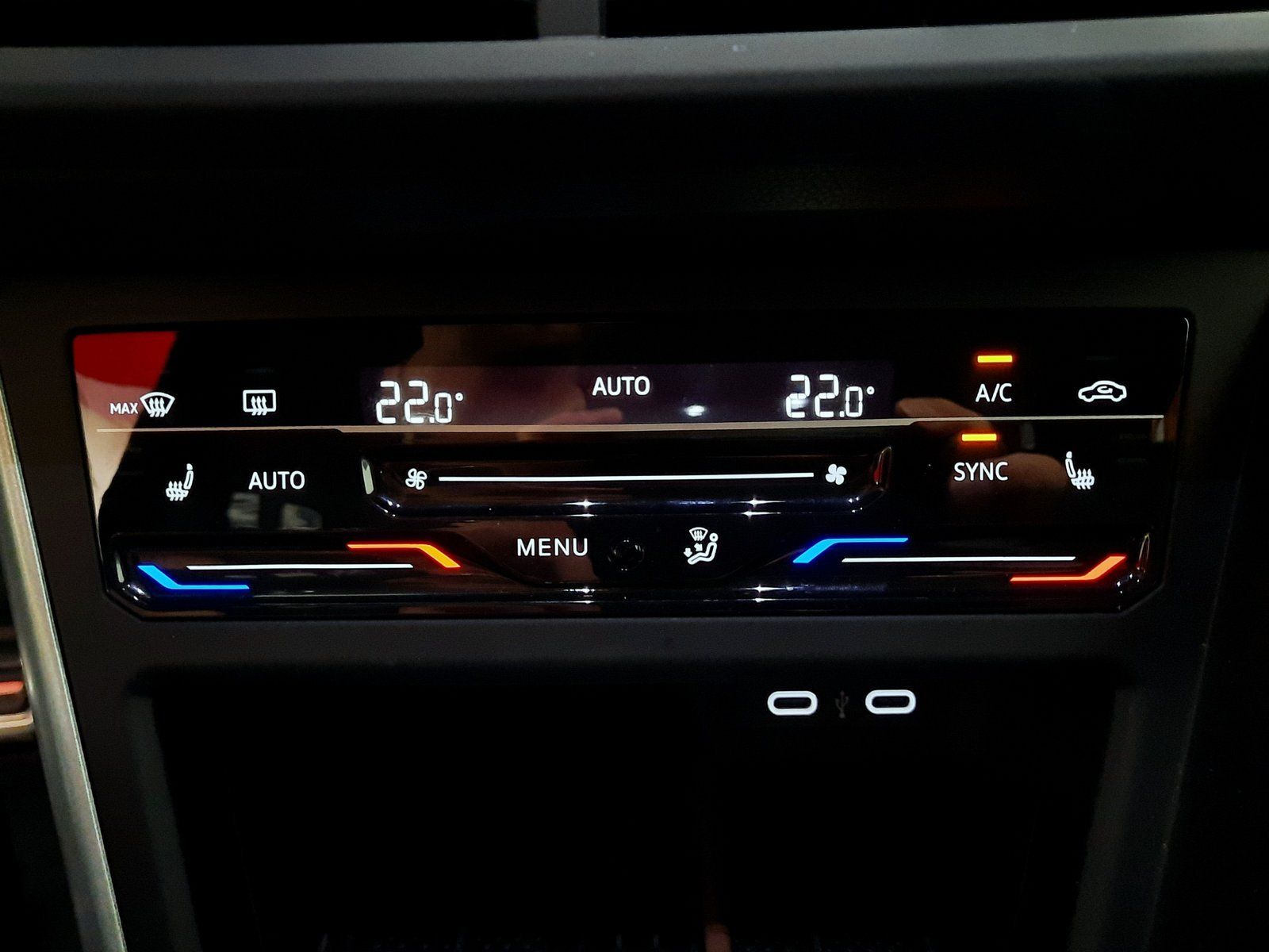 Fahrzeugabbildung Volkswagen Polo Goal TSI *Cam*ACC*PDC*LED*App*DAB*Sithzg*