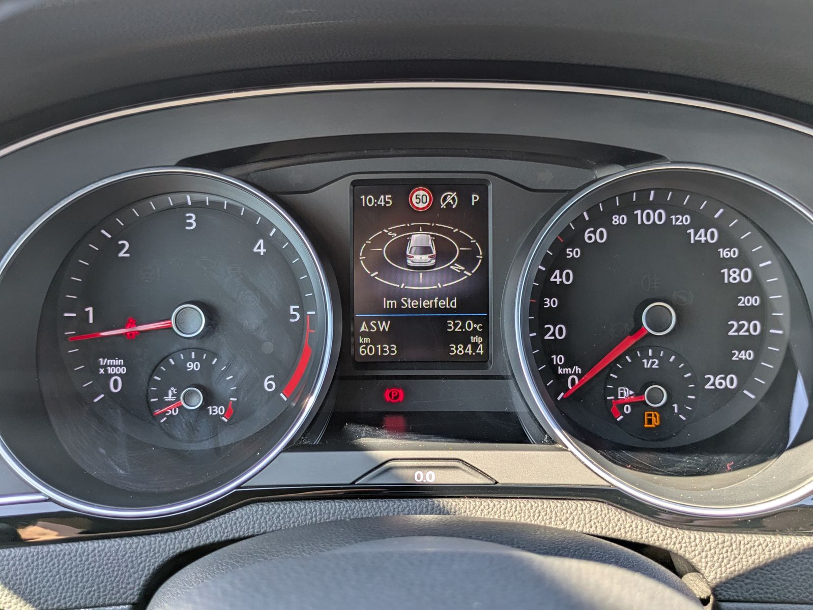 Fahrzeugabbildung Volkswagen Passat 2.0 TDI DSG R-Line 2x 4Motion LEDER*LED