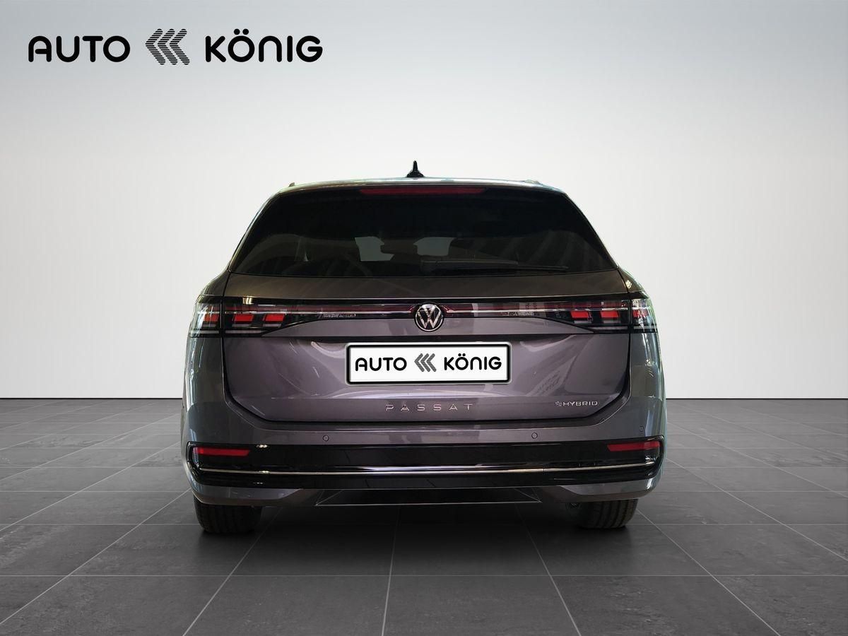 Fahrzeugabbildung Volkswagen Passat Variant Elegance 1.5 TSI 150 kW eHybrid