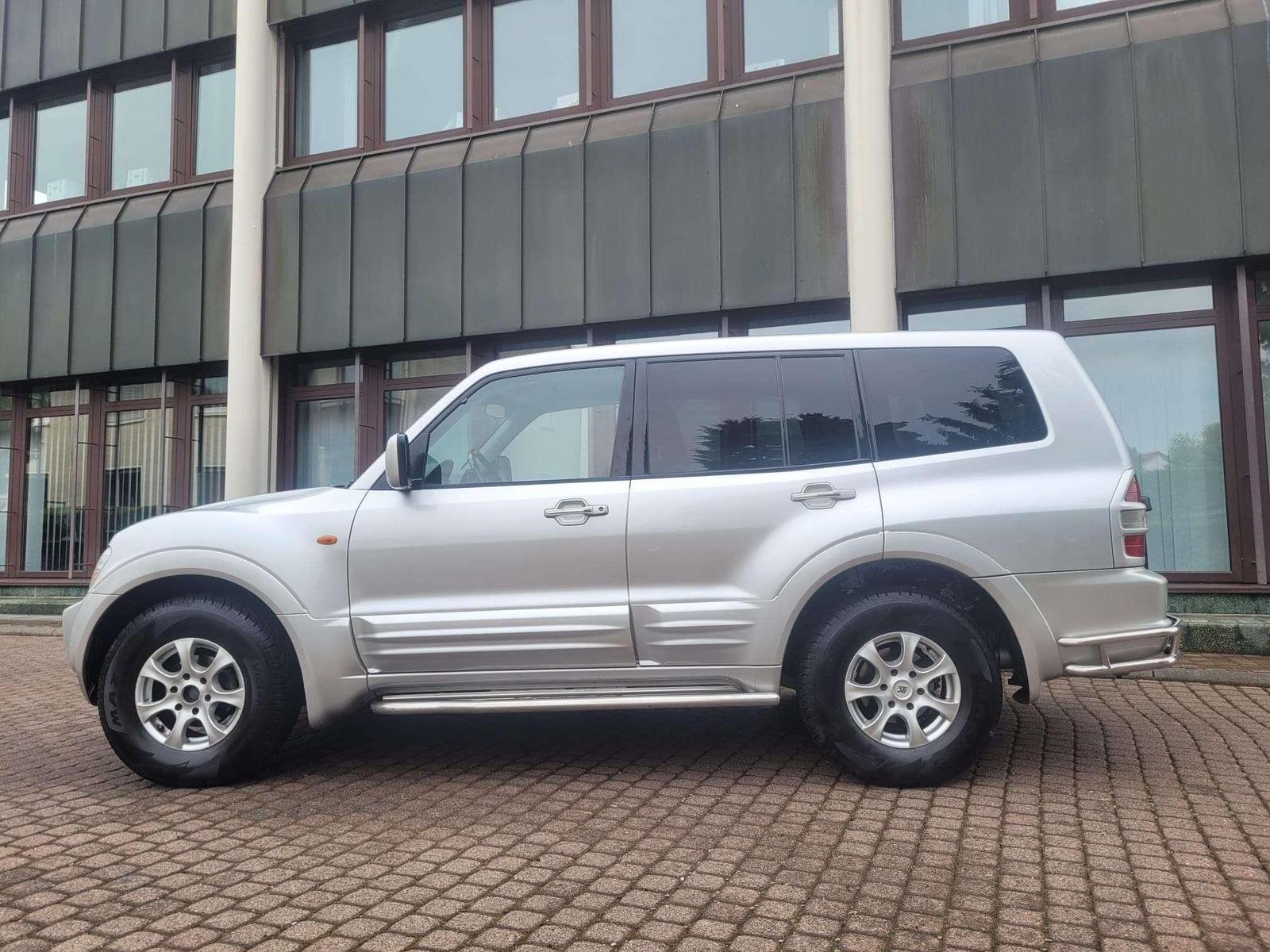 Mitsubishi Pajero Pajero 3.2 DI-D Elegance Nur 84 Tkm-1 Hd-