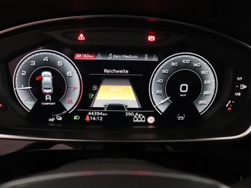 Audi A8 - 5