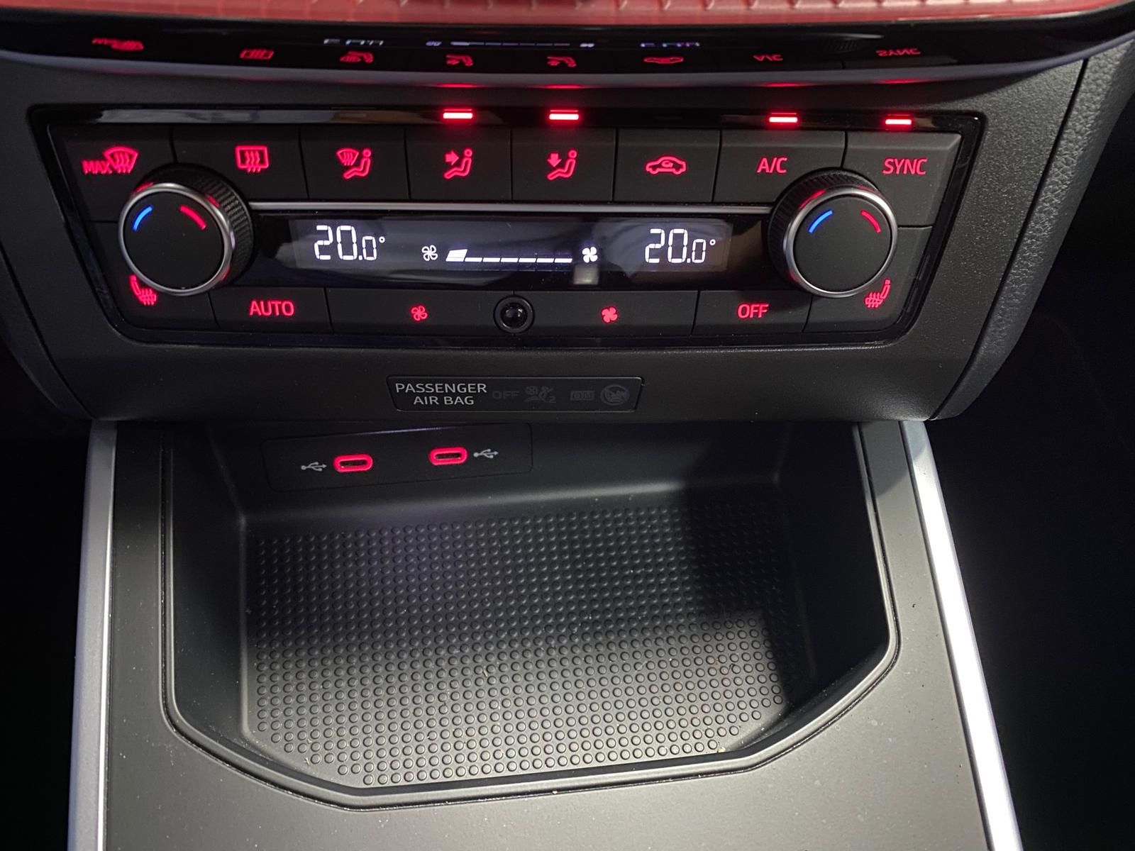Fahrzeugabbildung SEAT Arona FR 1.5 TSI DSG+APP+NAVI+ACC+LED+PDC+17"+++