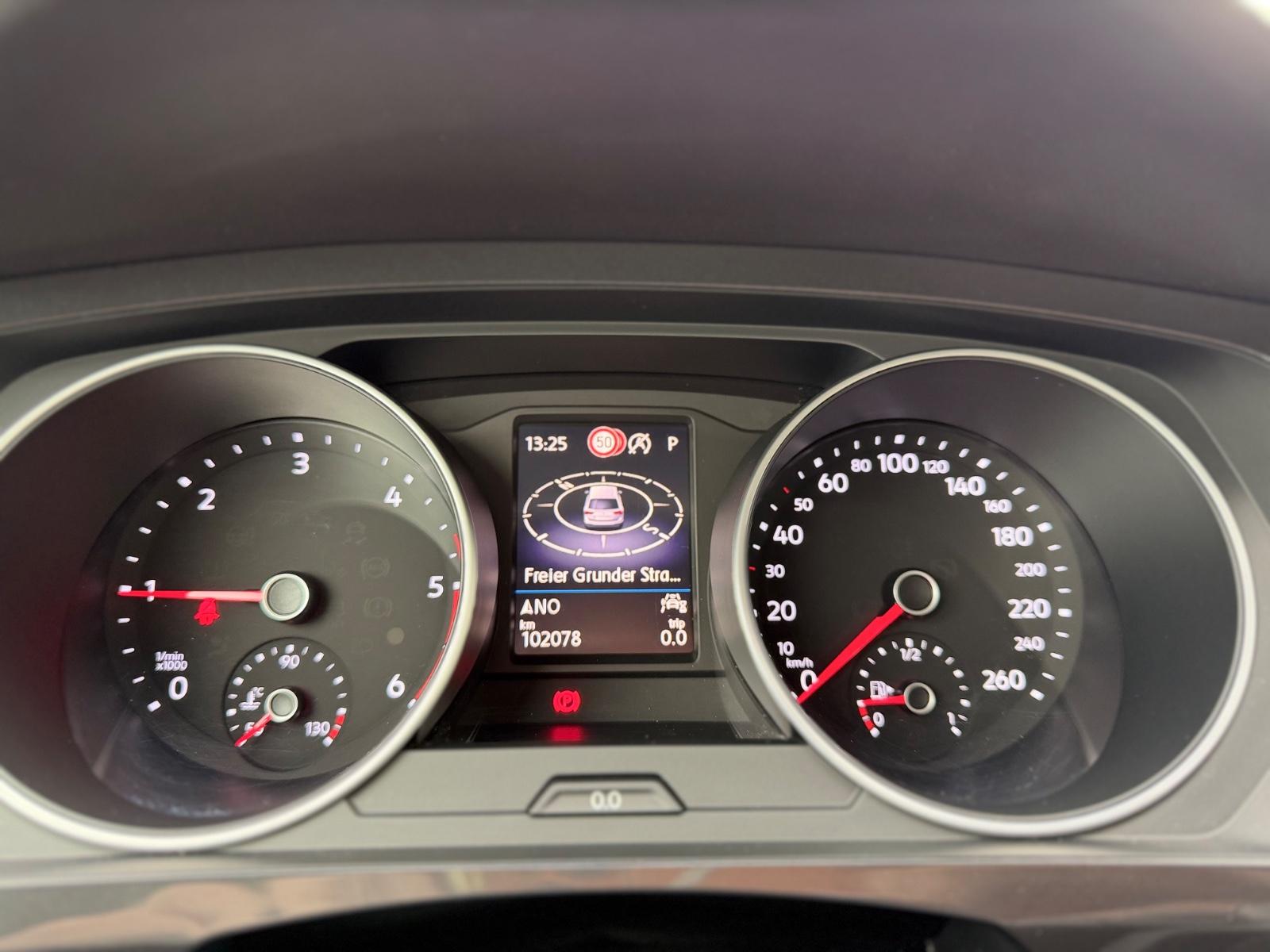 Volkswagen Tiguan Life 4Motion 2.0TDI/ACC/LED/AHK/APP-Conne, миниатюра 16