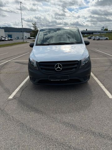 MERCEDES-BENZ Mercedes Benz Vito 111 Cdi