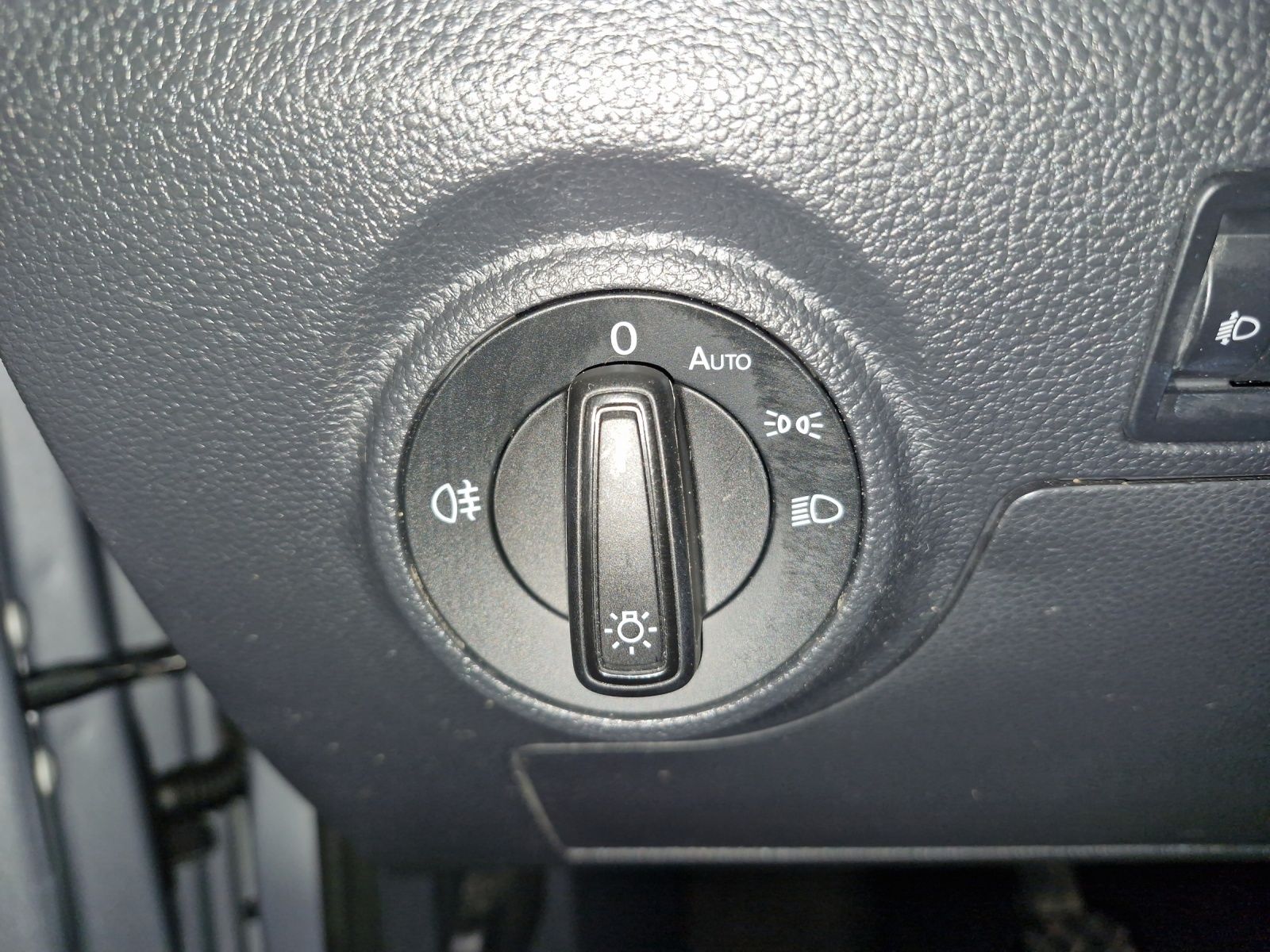 Fahrzeugabbildung SEAT Arona Style 1.0 TSI KLIMA LED