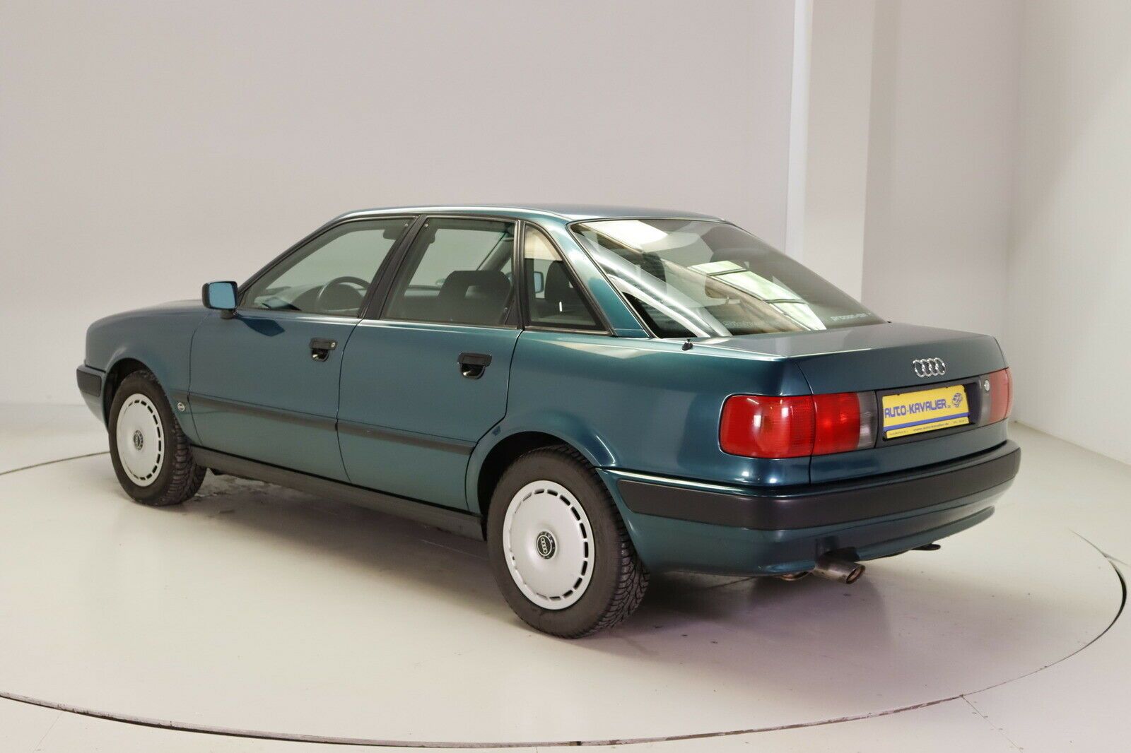 Fahrzeugabbildung Audi 80 2.0 1. Hand * Scheckheft * Schiebedach