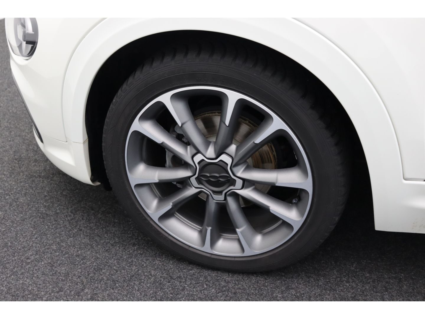 Fahrzeugabbildung Fiat 500X Sport Einparkhilfe ACC Kamera SHZ Totwinkel