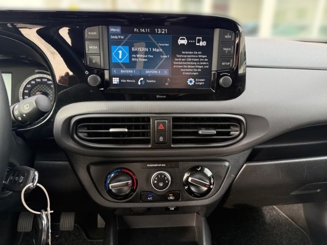 Fahrzeugabbildung Hyundai i10 Edition 30 +CARPLAY+KLIMA+SHZ+TEMPOMAT+DAB+U