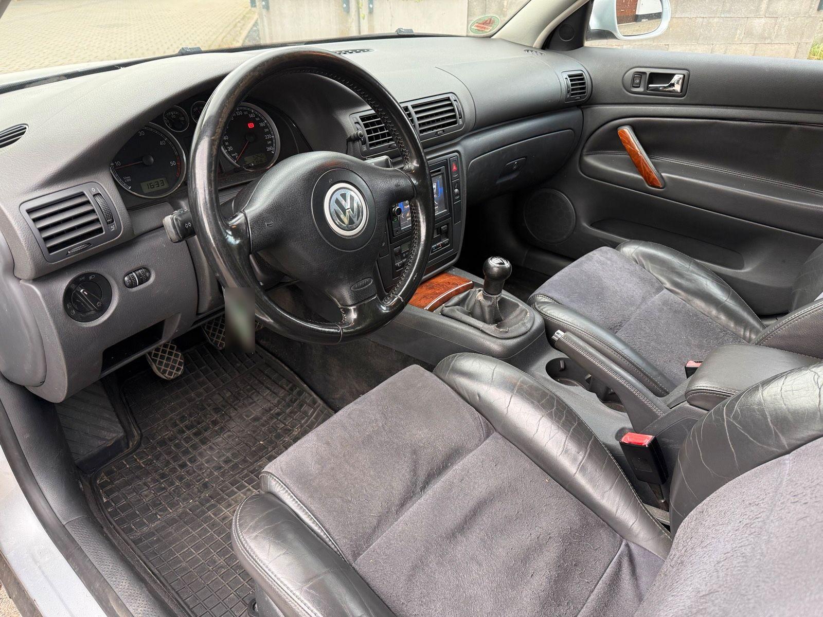 Volkswagen Passat 2005 — photo 8