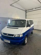 Volkswagen T4 Caravelle 2,5-l-Diesel TDI 111kW Syncro - Volkswagen T4: Syncro TDI