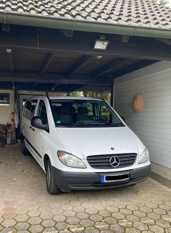 Mercedes-Benz Vito 111 CDI, 9-Sitzer, guter Zustand, AHK