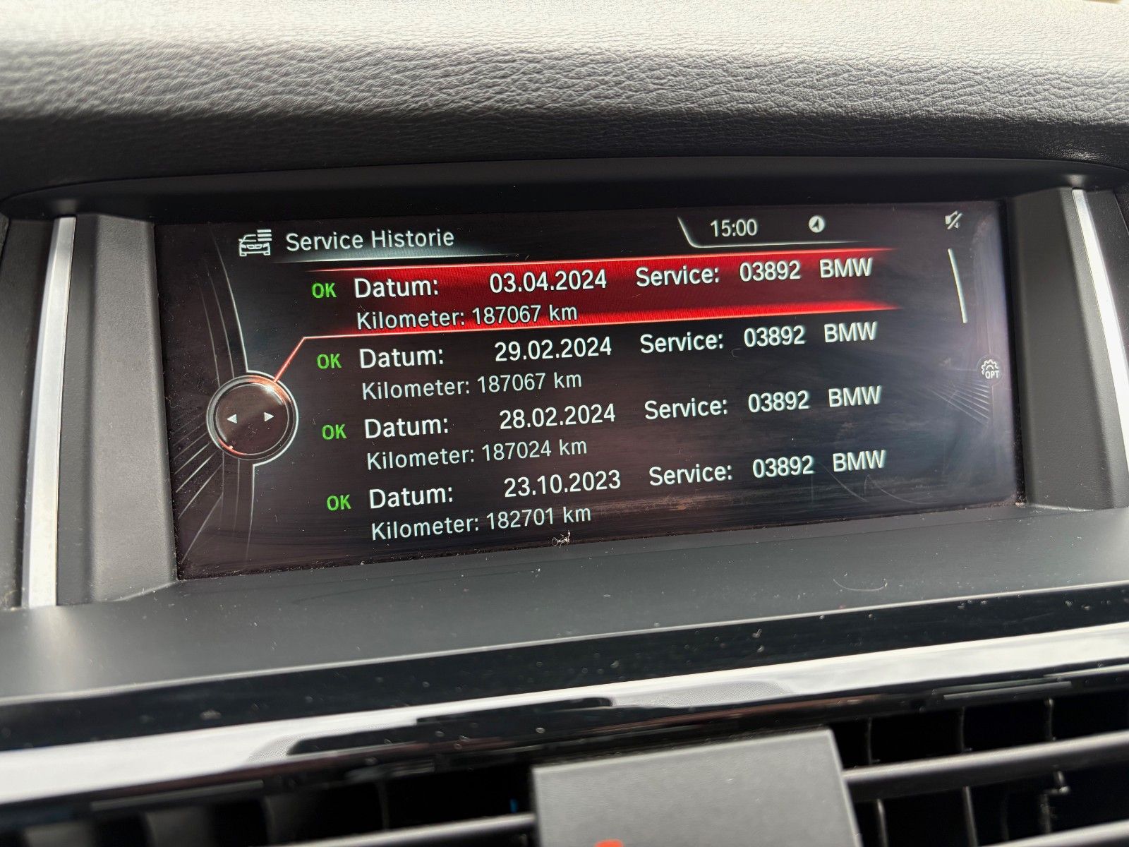 Fahrzeugabbildung BMW X3 xDrive35d Sport-Aut. M SPORTPAKET Navi Leder