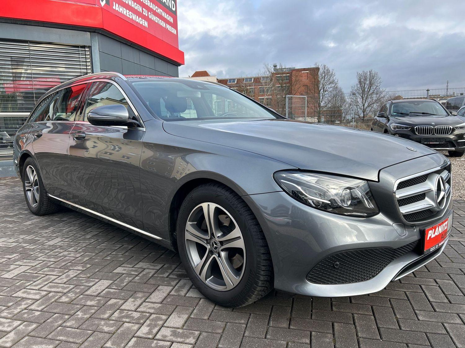 Mercedes-Benz E 200 E 200/Totwinkel/LED/Navi/Standheizung/...