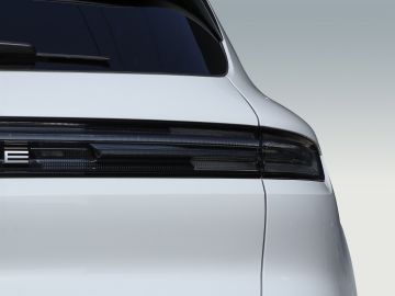 Porsche Cayenne - 9