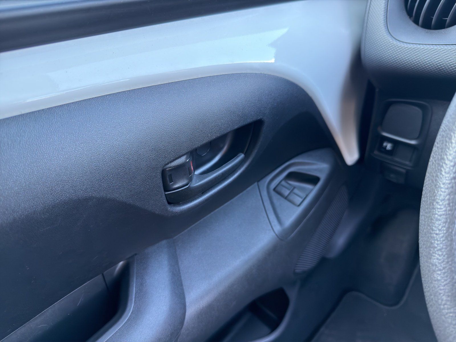 Fahrzeugabbildung Toyota Aygo 1.0 x 1. Hd., Klima, el. FH vo., Scheckheft