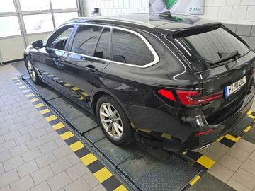 BMW 520 - 7