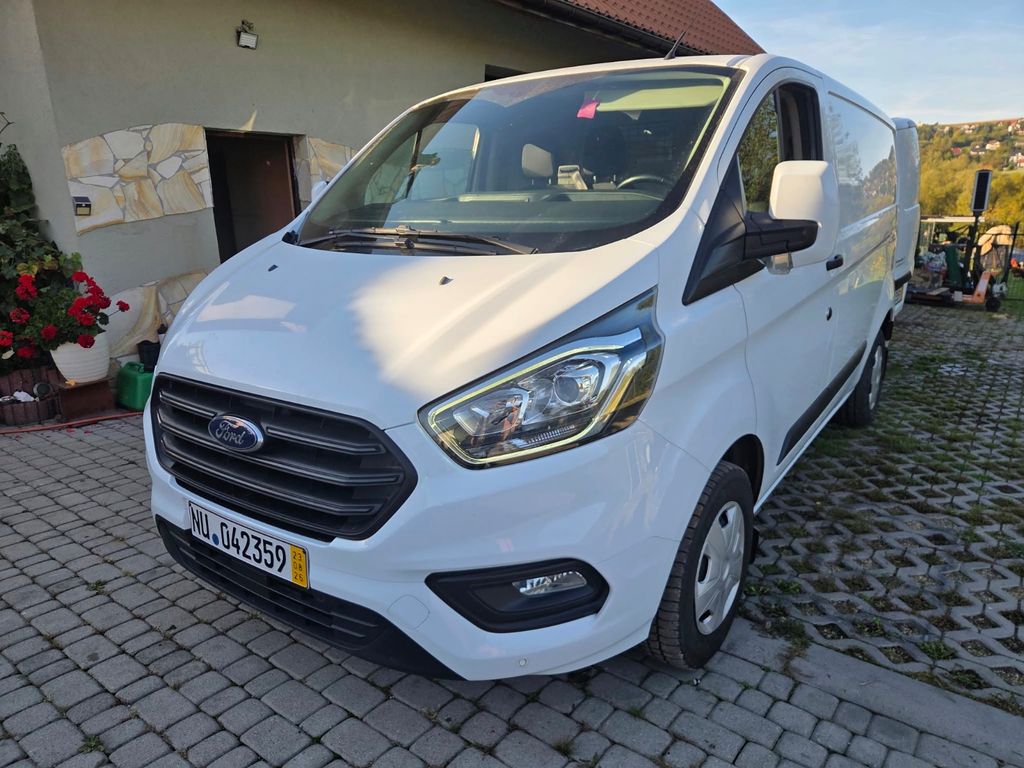 Image of Ford Transit Custom