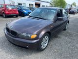 BMW 318 Baureihe 3 Lim. 318i - BMW 318 aus 2001: 318i
