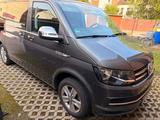 Volkswagen T6 Multivan, elektrische Türen, Scheckheftgepfl. - VW T6 Multivan Gebrauchtwagen in Hannover