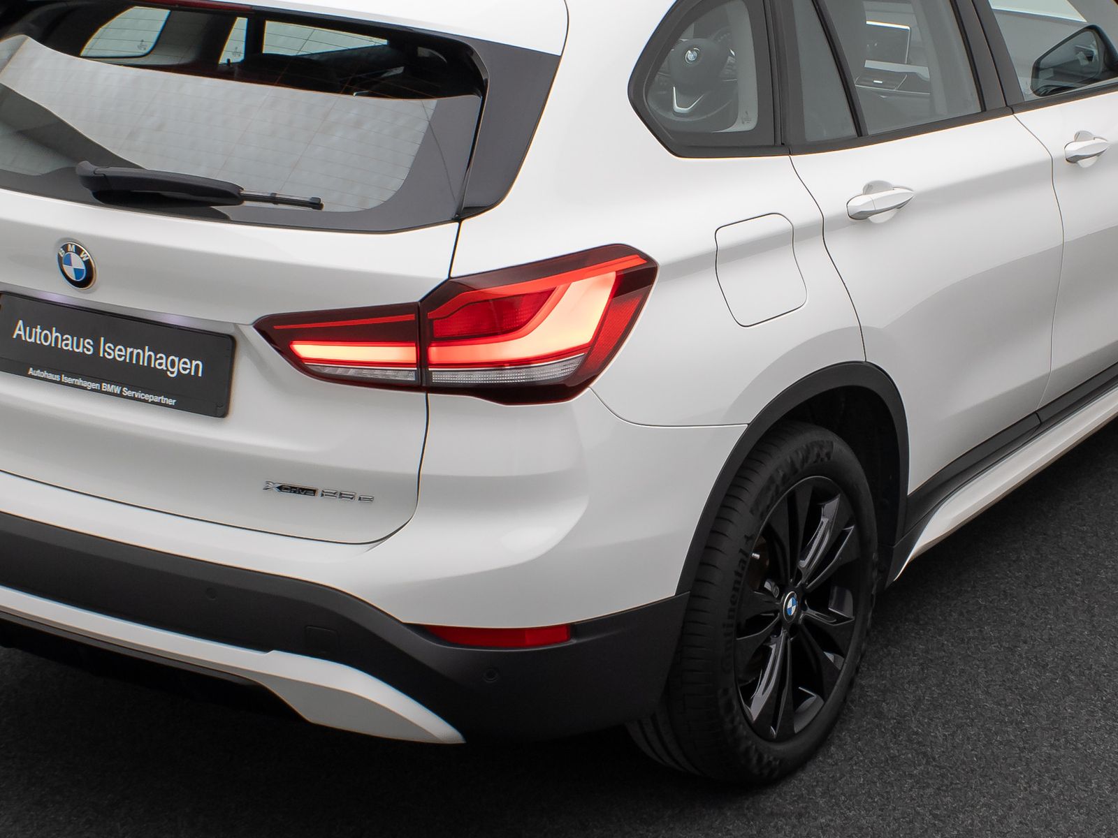 Fahrzeugabbildung BMW X1 xD25e Sport Line ParkAss DAB Navi LED 18Zoll
