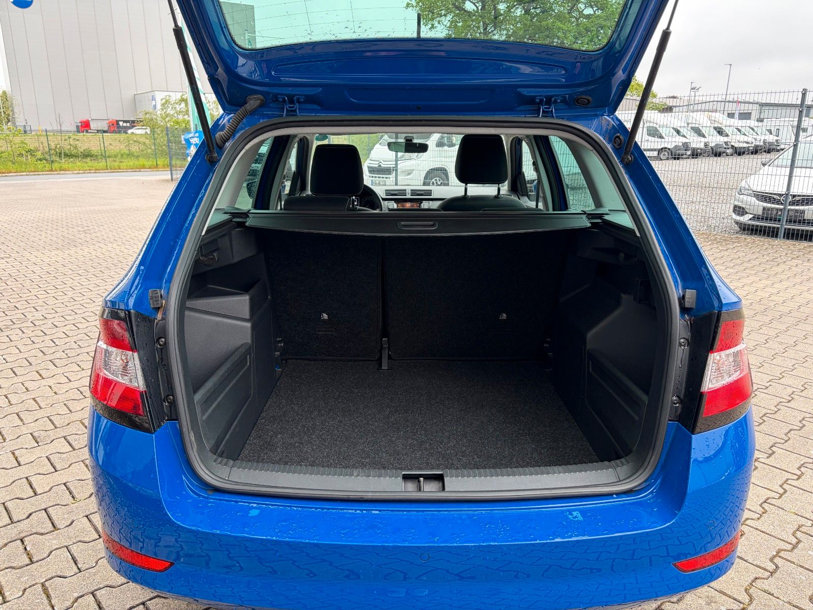 Fahrzeugabbildung SKODA Fabia Combi Ambition