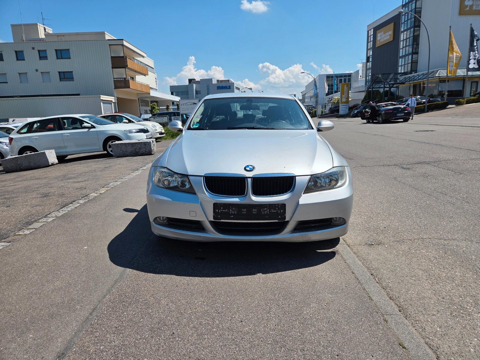 BMW 318i/Klima/Navi