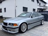 BMW 320i Coupe E36. Automatik  M Sportpaket - BMW 320 mit Benzin-Antrieb: Coupe, Automatik, 320i E36