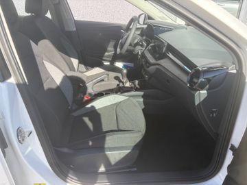 Fahrzeugabbildung SKODA Fabia 1.0TSI Essence LED Klima Temp DAB PDC uvm