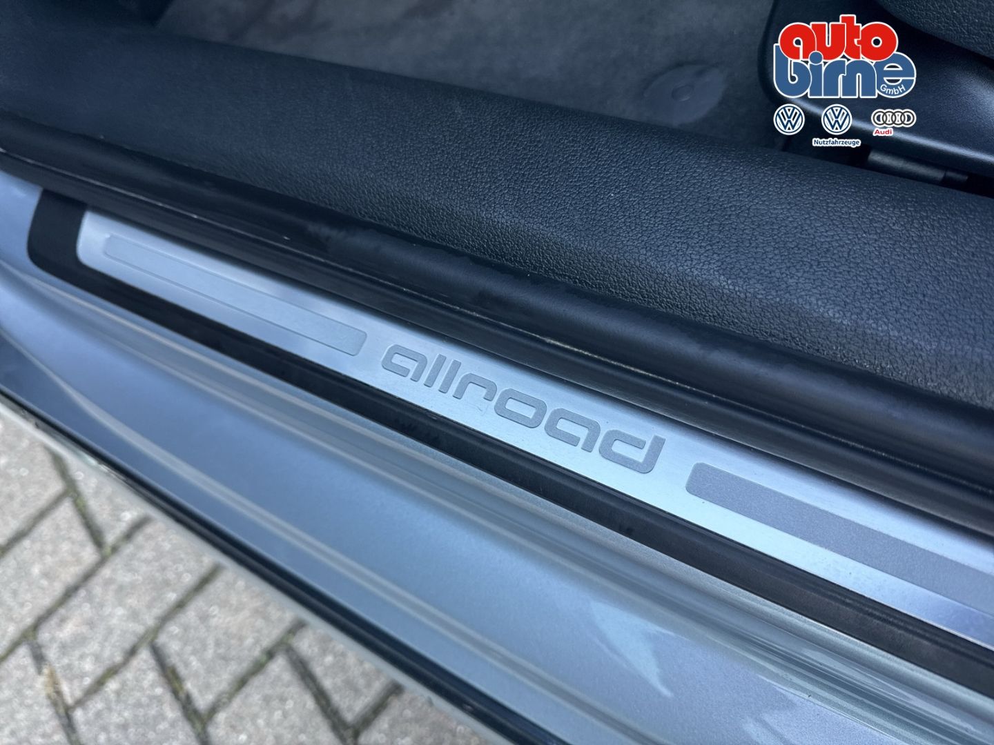 A4 allroad 40 TDIquattro StandHZG AHK-klappbar N