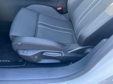 Opel Astra ST 1.2 Turbo GS AHK abnehmbar 360°-Kamera