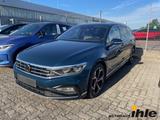 Volkswagen Passat Variant R-Line 2,0 TDI DSG HEAD-UP+LEDERP - Volkswagen Passat aus 2022