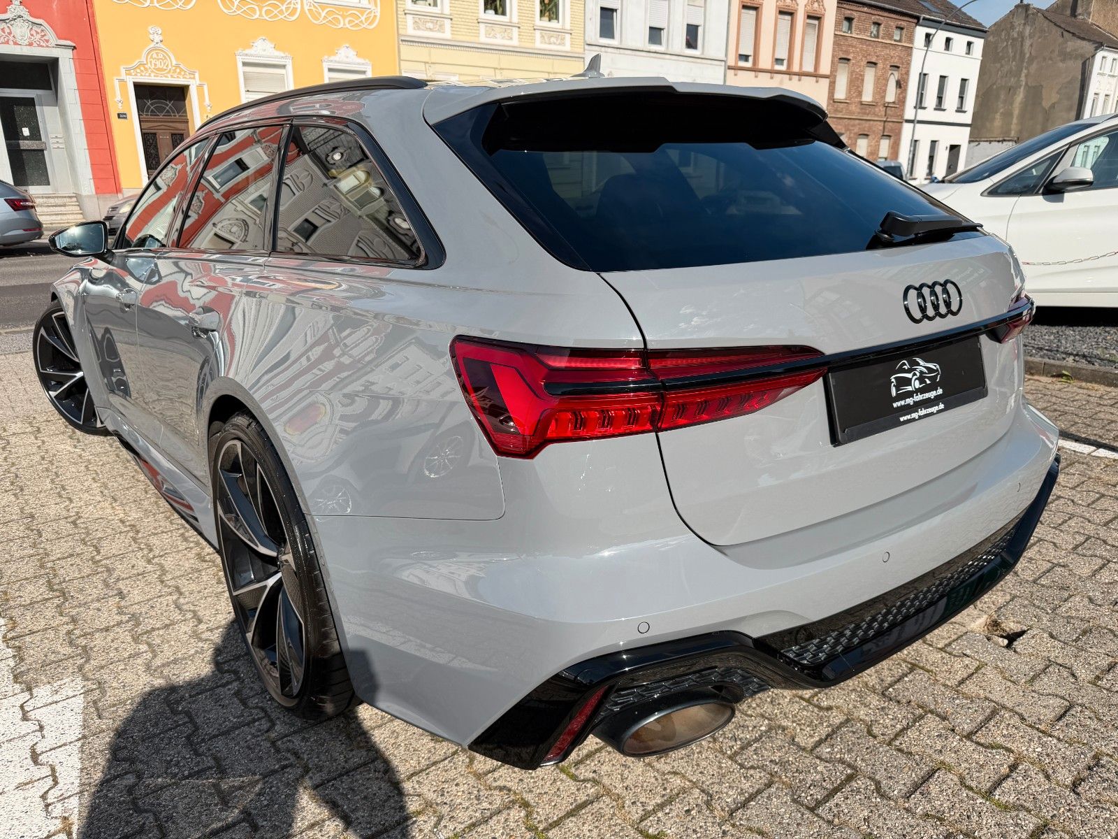Fahrzeugabbildung Audi RS6 Avant 4.0 TFSI quattro 1-HD. RS DYNAM. NARDO