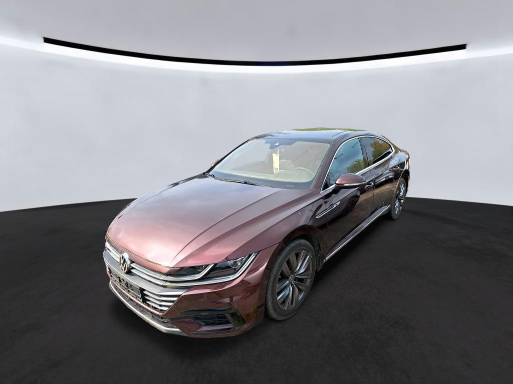 Volkswagen Arteon R-Line 4Motion2.0TDI DSG Matrix ACC Sound