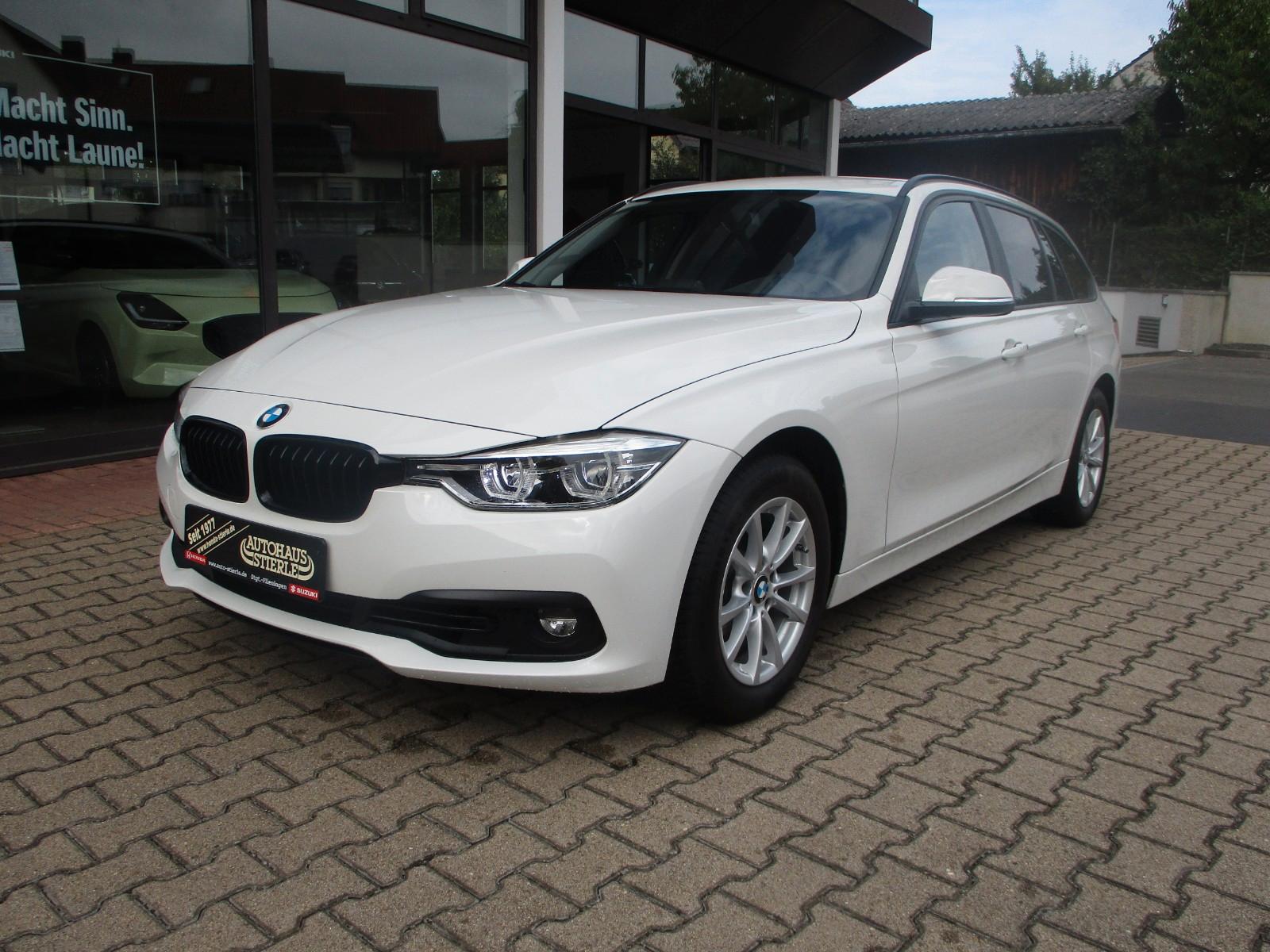 BMW 320 3 Touring 320 i xDrive Advantage