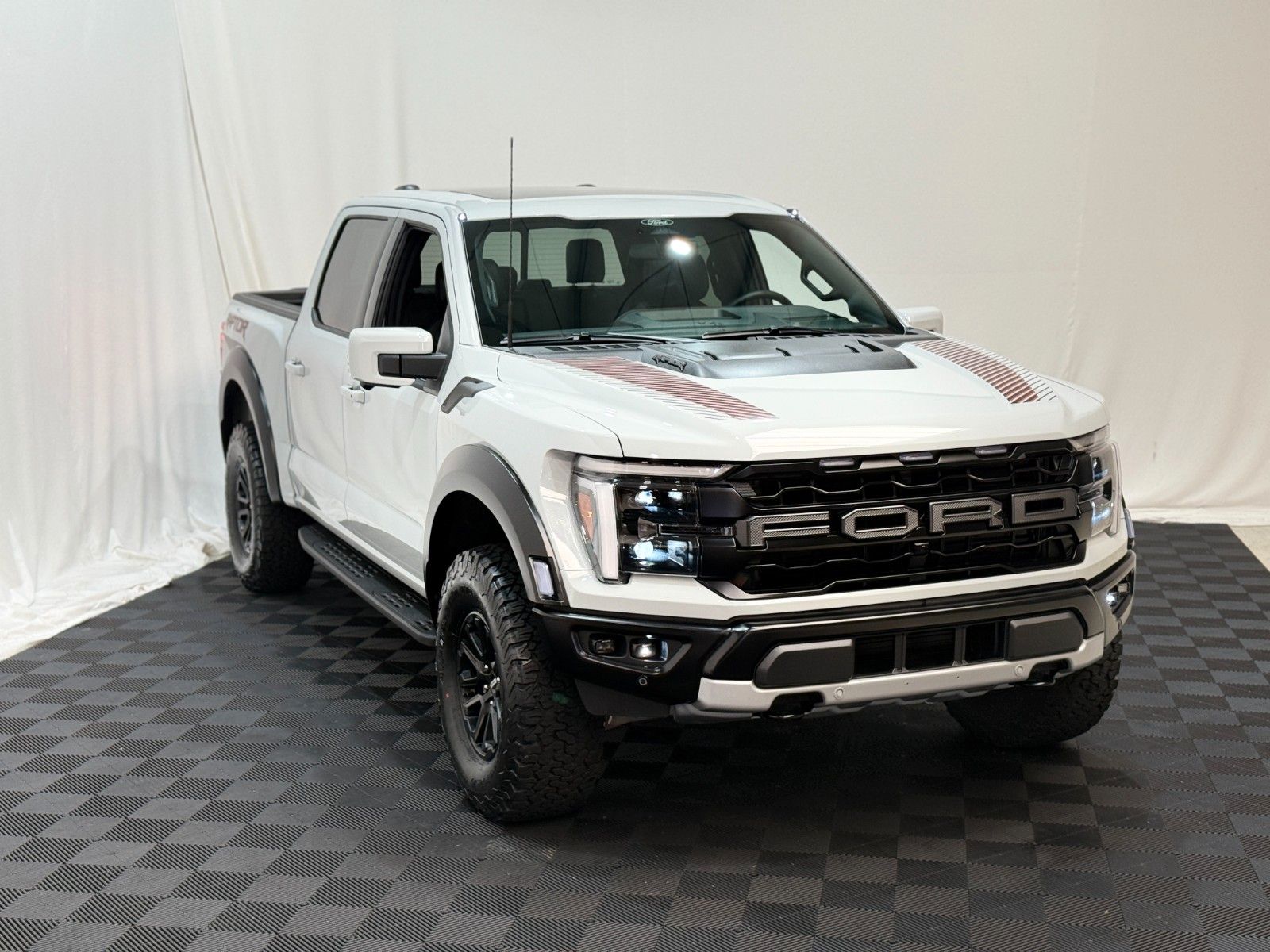 Fahrzeugabbildung Ford F-150 RAPTOR  EcoBoost®  3.5L V6 *MY25*