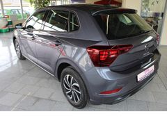 Fahrzeugabbildung Volkswagen Polo Life,Top-Ausstattung,Top-Zustand