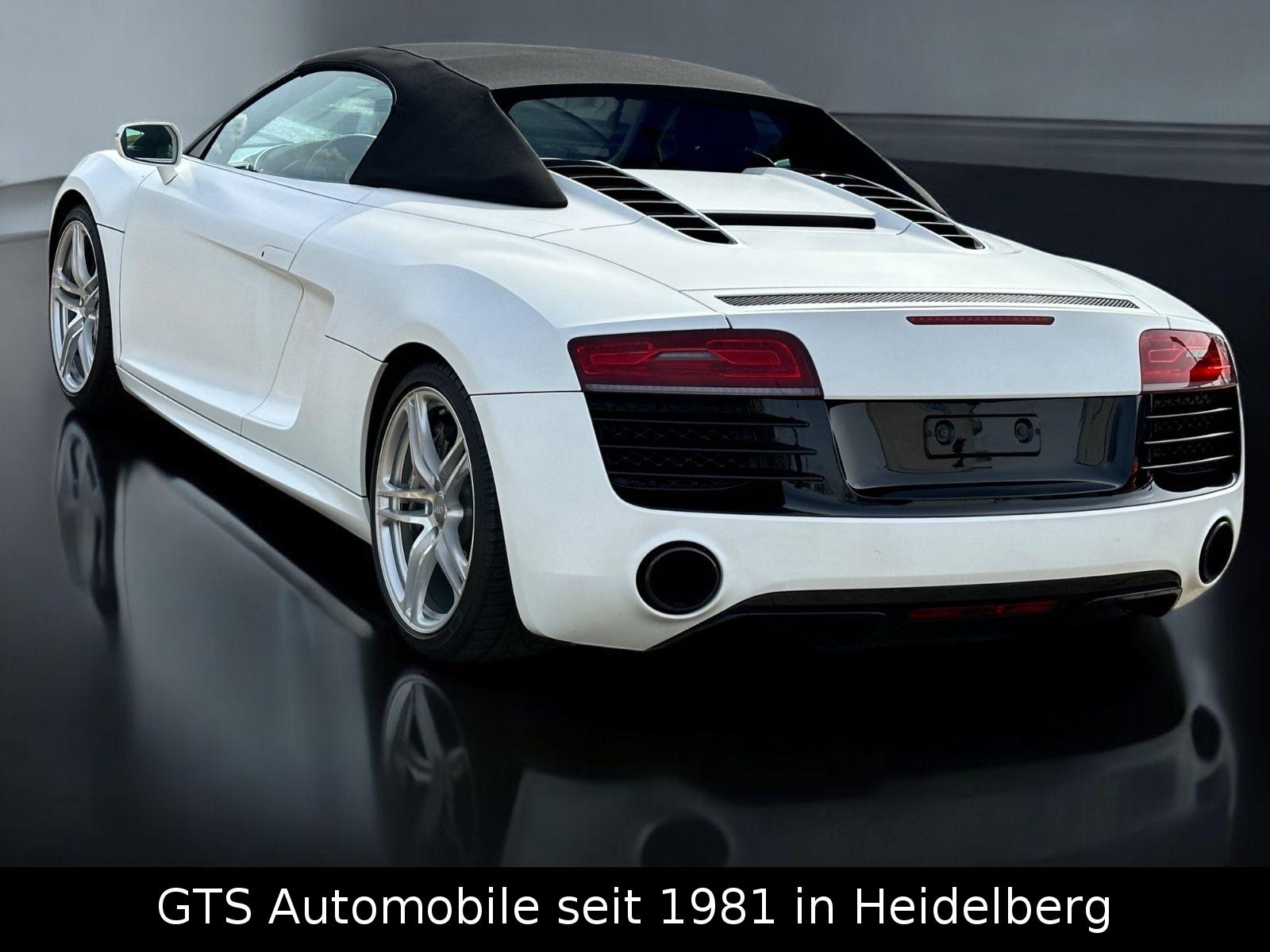 AUDI R8 SPYDER 5.2 FSI V10 QUATTRO