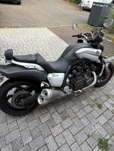 Yamaha VMAX 1700,  2300 Km.  - Yamaha Motorräder in Düsseldorf
