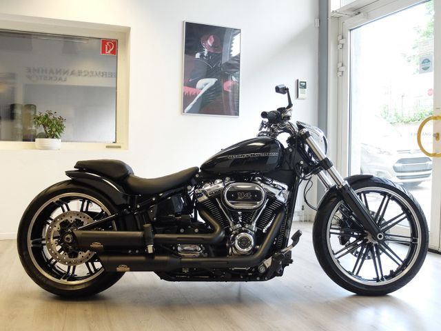 Harley-Davidson Breakout Thunderbike Umbau