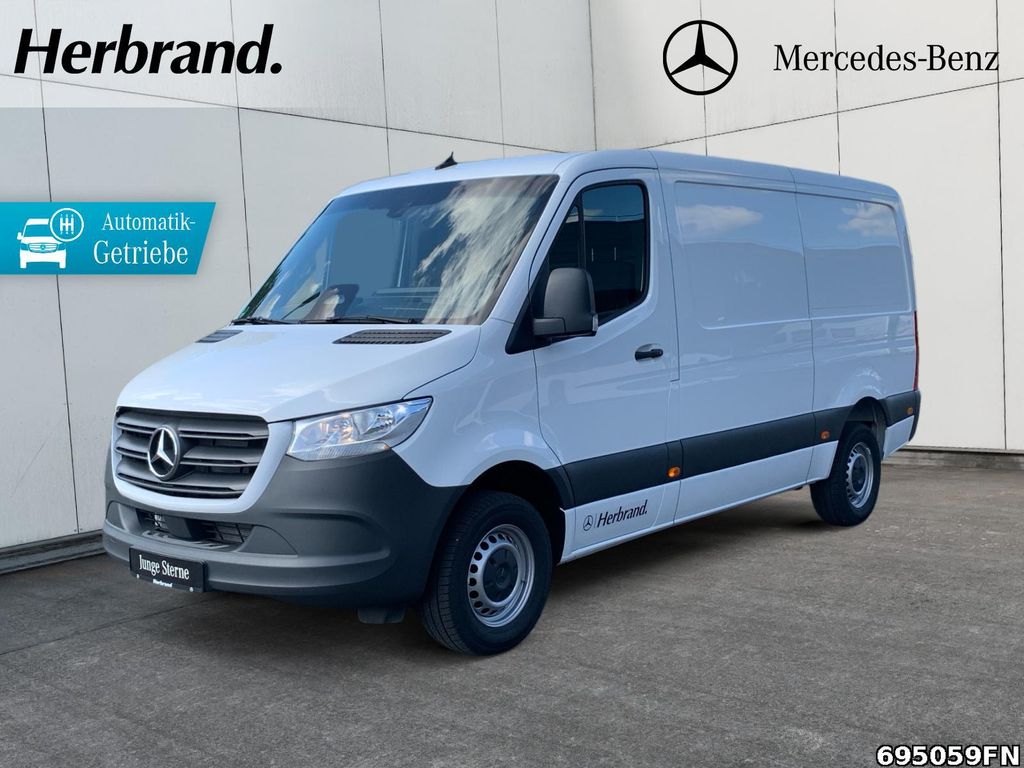 Image of Mercedes-Benz Sprinter