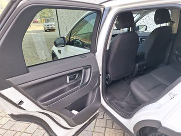 Land-Rover Discovery Sport - 11
