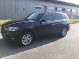 BMW X5 xDrive30d - - BMW X5: Luftfederung