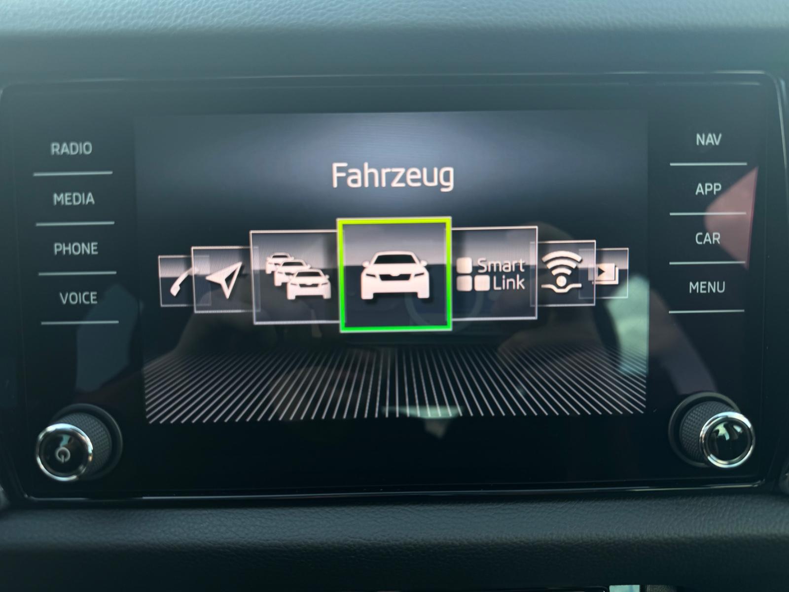Skoda Kodiaq Style 4x4 °PANO°STANDHZNG°ACC°360KAMERA