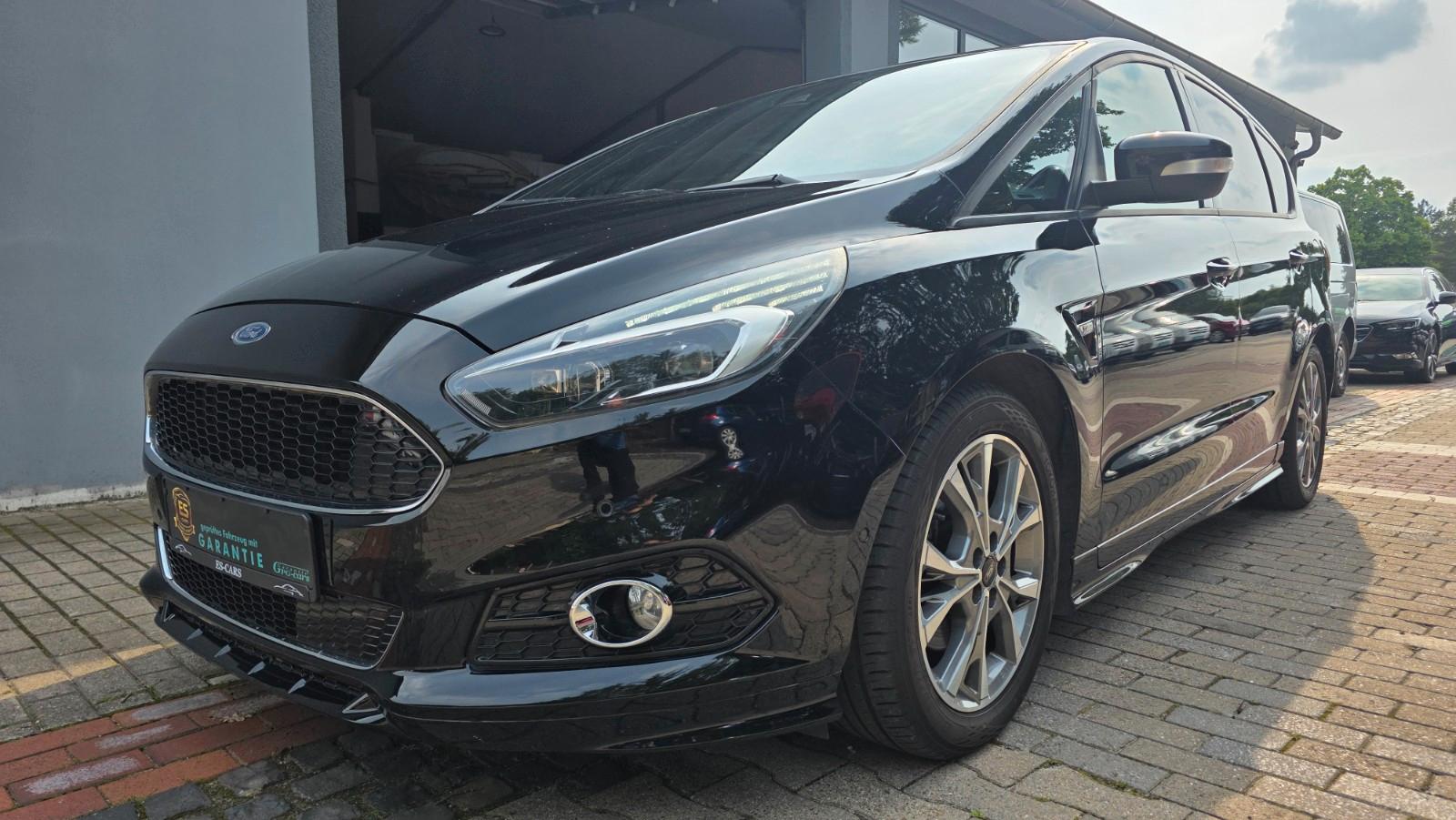 Ford S-Max  2.0 EcoBoos ST-Line LED Navi