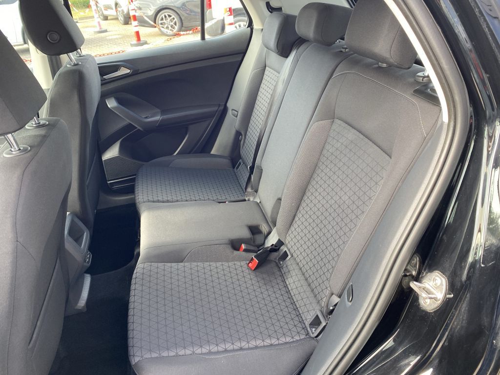 Fahrzeugabbildung Volkswagen T-Cross 1.0 TSI OPF Life *Sitzh. v*Lichtsensor*
