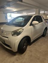 Toyota Tausche Toyota IQ 1,0-l-VVT-i -gegen Kaste... - Toyota IQ Gebrauchtwagen in Köln
