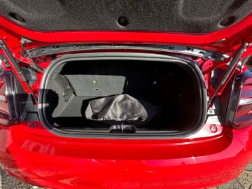 Fahrzeugabbildung Fiat 500 e Red