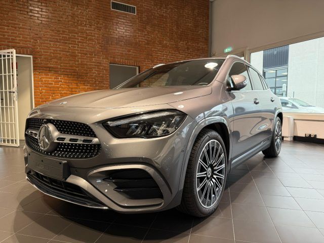 Altele MERCEDES-BENZ GLA 200 d Automatic AMG Line Premi