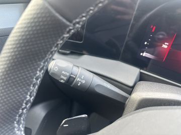 Bild 23 Opel Astra GS SHZ+LHZ/NAVI/PDC V+H+CAM/KLIMA AT