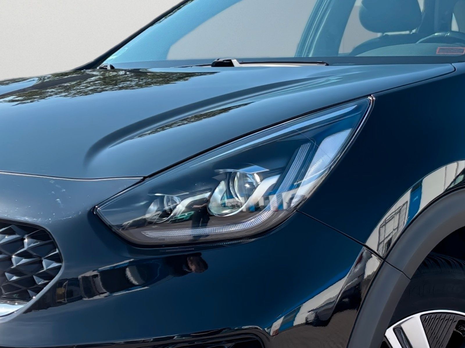 Fahrzeugabbildung Kia Niro Vision *Voll-Hybrid*